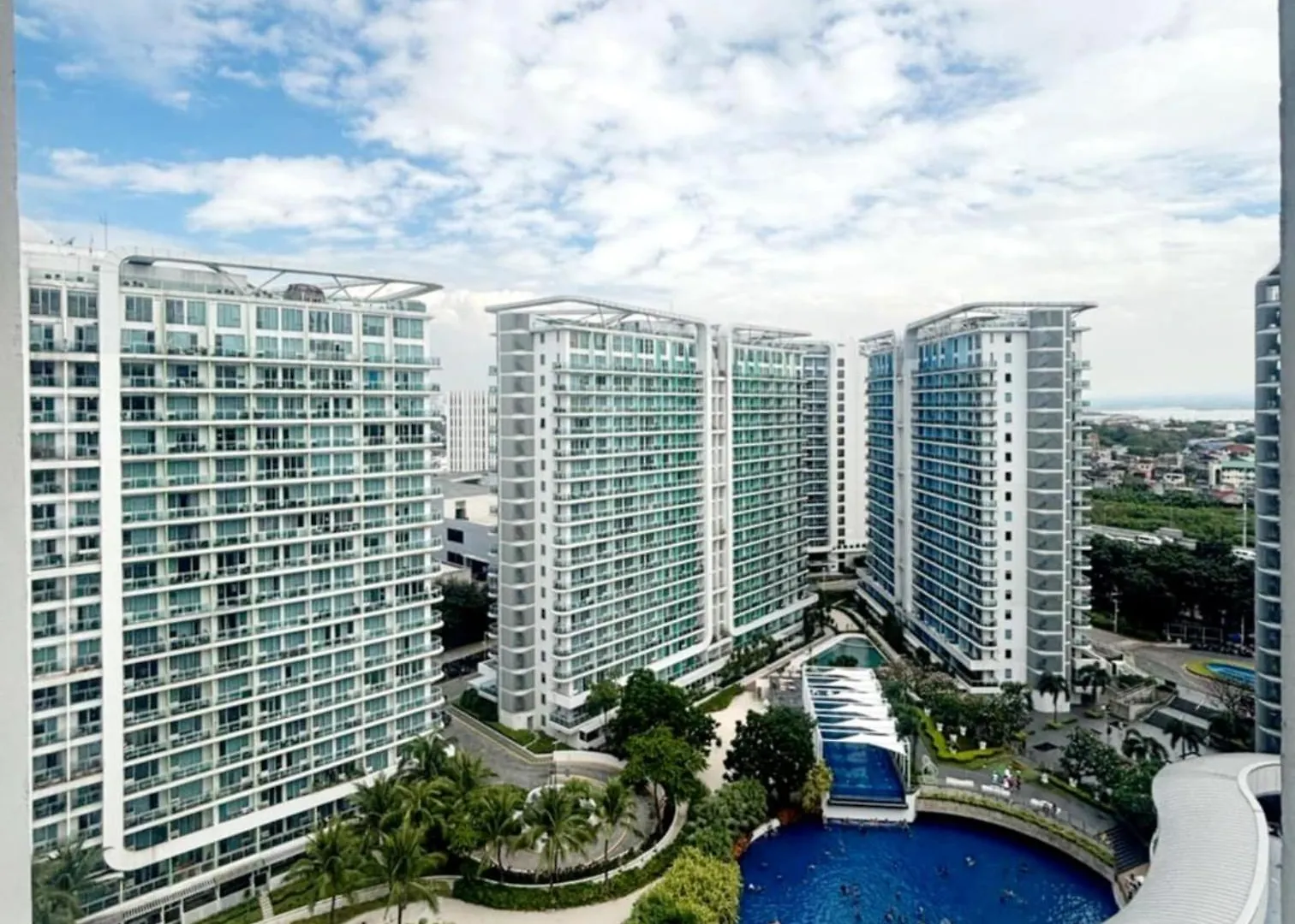 Grand Caliya Exquisite Suite Manila